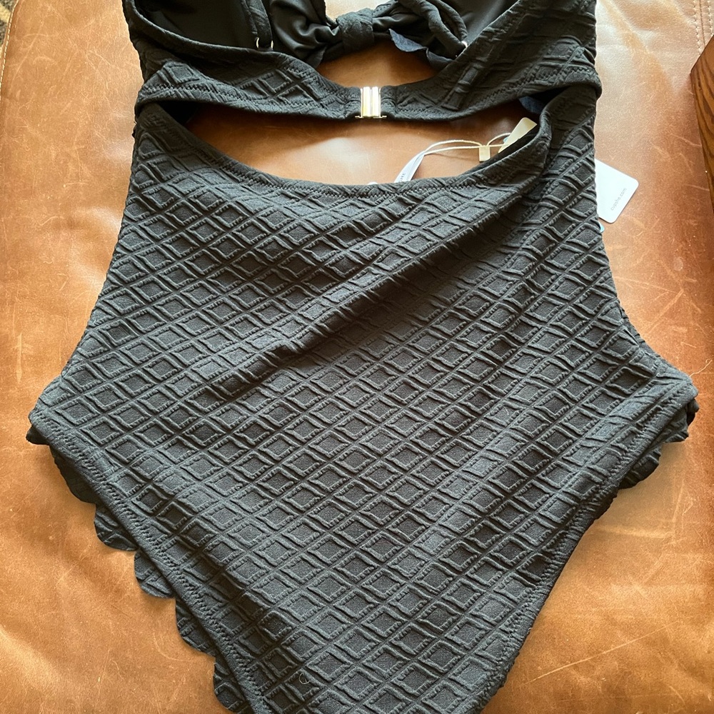 Cupshe black one piece bathing suit. Size L. NWT. High waisted bottom. - Picture 2 of 10